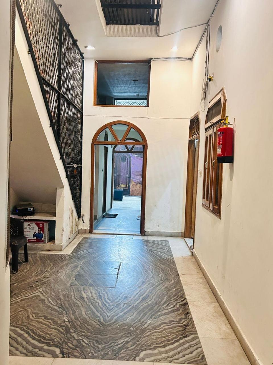 Agrawal Inn Guest House Mathura Exteriér fotografie