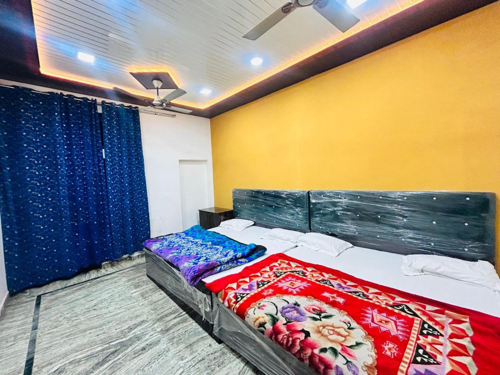 Agrawal Inn Guest House Mathura Exteriér fotografie