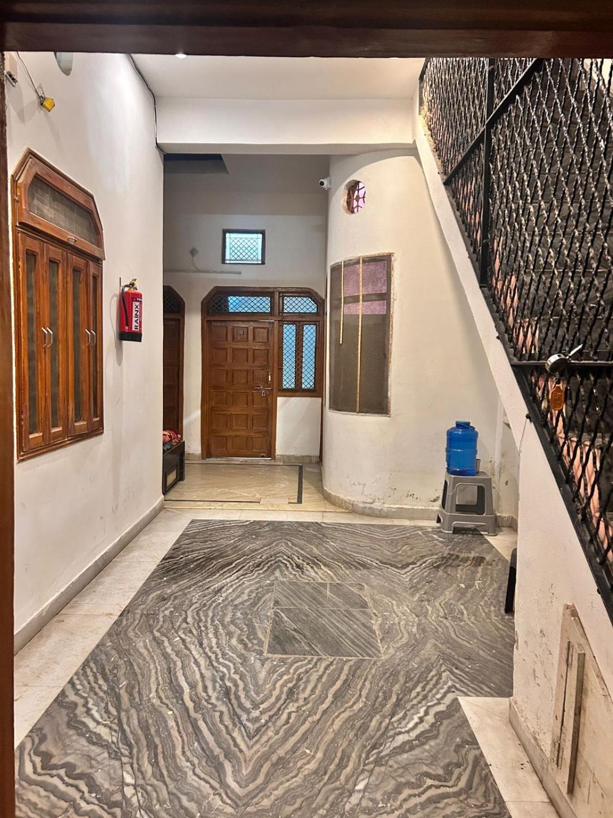 Agrawal Inn Guest House Mathura Exteriér fotografie